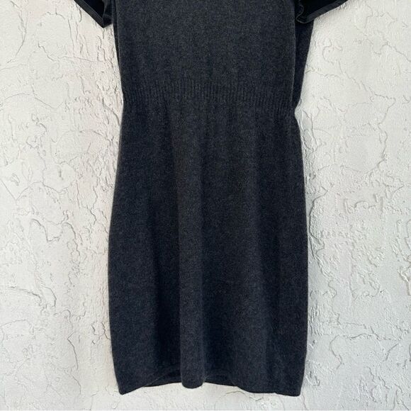 C BY BLOOMINGDALES Cashmere Dress Size Small Leather Sleeves - Picture 4 of 8